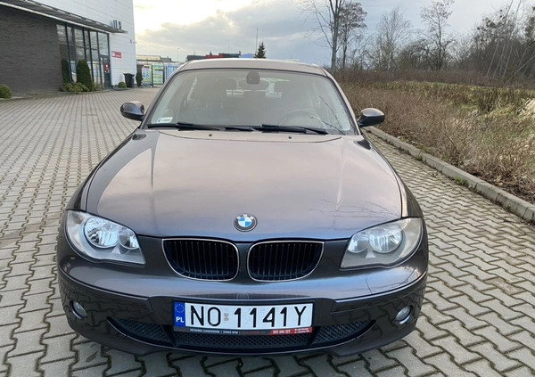 BMW Seria 1 cena 19900 przebieg: 285369, rok produkcji 2005 z Olsztyn małe 79